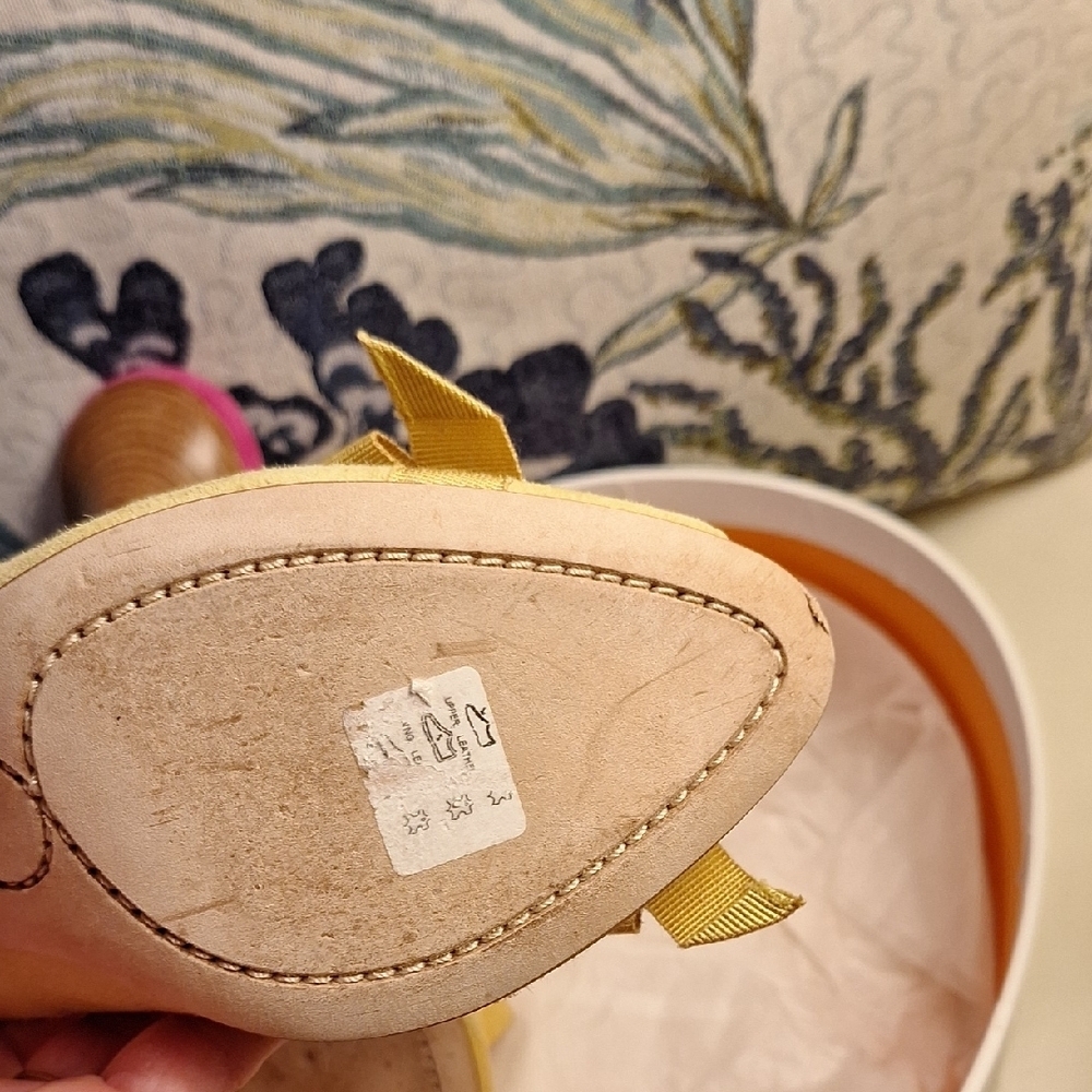 Chic Multicolor O Jour Heeled Mules - Picture 7 of 10